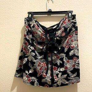 Coco Beach juniors (girls) swim top, paisley Large tall, patterned. Used.